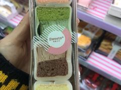 -全家便利店(东直门店)