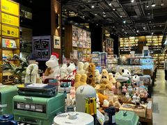 -半山书局(新世纪商城店)