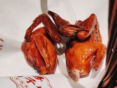 -鸽子侯·家宴·平价海鲜(市图书馆店)