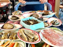 -四囍码头海鲜烧烤自助火锅(外滩南京东路悦荟广场店)