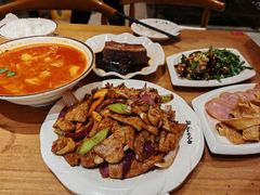 -張飛扒肉·龙江非遗(道外店)