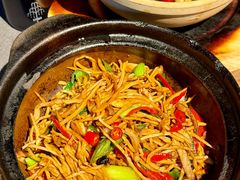 -肆月河豚·新淮扬菜·烤鸭(中关村店)