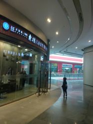 -汪正影业素摄儿童摄影工作室(星摩尔购物中心店)