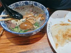 -叶新小吃店(来凤小区总店)