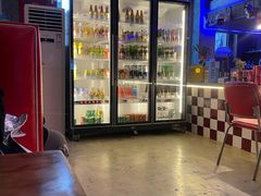 -VIKING SALOON美式烟熏烤肉精酿餐酒吧