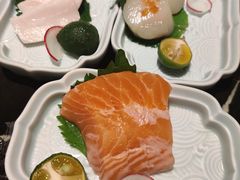 -半岛翡丽海鲜自助餐厅(观风亭店)