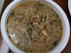 雪菜肉丝面-美味之家·湖景农家乐(太湖东山店)