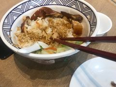 -滋味满屋美食坊(上海街店)