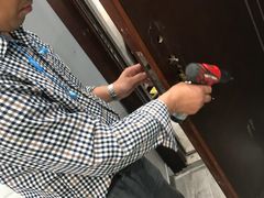 -国兴开锁换锁(石泉路实体店)