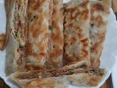 -溢心园香河肉饼总店