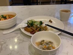 -上海外滩老码头亚朵酒店