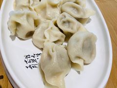 精肉芹菜水饺-天怡興·百年蒸饺(中心书城店)