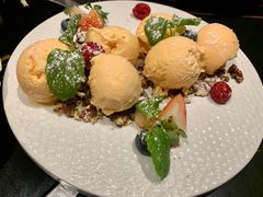 -斯普汇生蚝牛排馆(中骏世界城店)