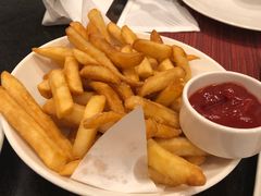 -WOLFGANG PUCK KITCHEN & BAR(迪士尼小镇店)