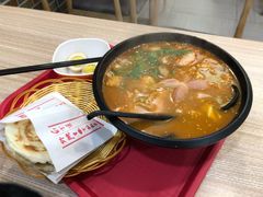 酸辣米线-盛秦腊汁肉白吉馍·米线(北宁湾店)