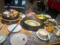 -一朵菌·野生菌探索家火锅(南亚店)