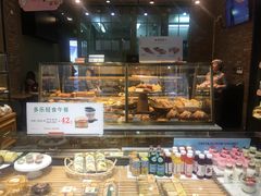 面包甜点陈列柜-多乐之日(田林东路店)