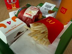 -麦当劳(新王府井店)