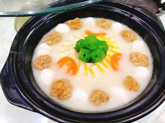黄陂三鲜-雅和生态渔庄·宜城锅巴饭(龙灵山公园店)