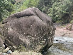 -鄣山大峡谷