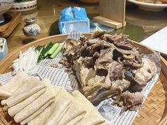 -鲤鱼塘农家山庄