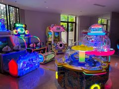 -三亚湾海居铂尔曼度假酒店