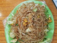 -蚝哥花姐湛江烤生蚝(美丽湾市场店)