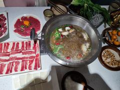 -贵府酸汤牛肉火锅·贵州老字号(飞山街店)
