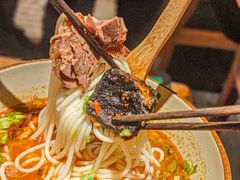 -百春原湖南牛肉粉(百联世纪店)