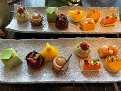 -FLAIR顶层餐厅酒吧(浦东丽思卡尔顿酒店)