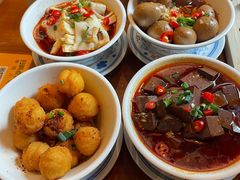 -炉小二铜锅牛蛙•川湘菜(三里屯店)