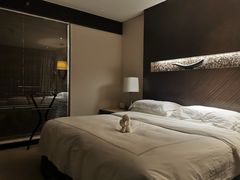 -青岛海尔洲际酒店