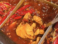 -城墙拐拐火锅(三峡广场黑金冠店)