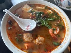 -大头虾越式风味餐厅(光明广场店)