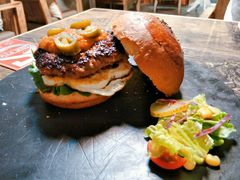 -HIGH FIVE哈福手工汉堡(桂林路店)