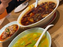 -渝信川菜 · 川味家常菜(财富购物中心店)