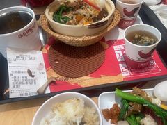 -华记煲仔华·煲仔饭(人和店)