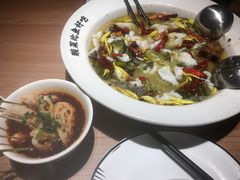 -太二酸菜鱼(群光广场店)