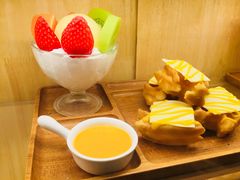 -猫的天空之城概念书店(杭州南宋御街店)