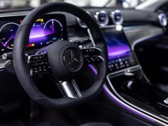 -杭州中升之星奔驰4S店(滨江店)