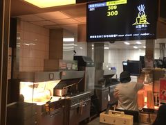 -麦当劳(小白楼店)