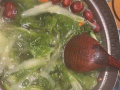 -吃饭皇帝大土家民族菜(正大广场店)