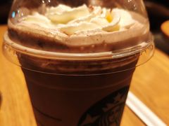 -星巴克(宝山万达店)