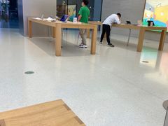 -Apple零售店(玄武湖店)