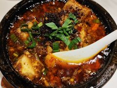 麻婆豆腐-夫妻肺片·中华老字号·正宗川菜(春熙路店)