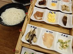 -桥香园云南过桥米线(红龙井店)