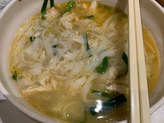 -关夫人餐厅(阳光广场店)