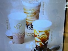 -喜茶(北京华贸购物中心店)