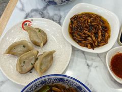 -上海体育场