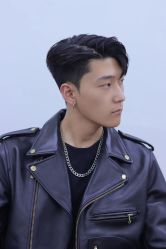 -一家只做男发烫染的店